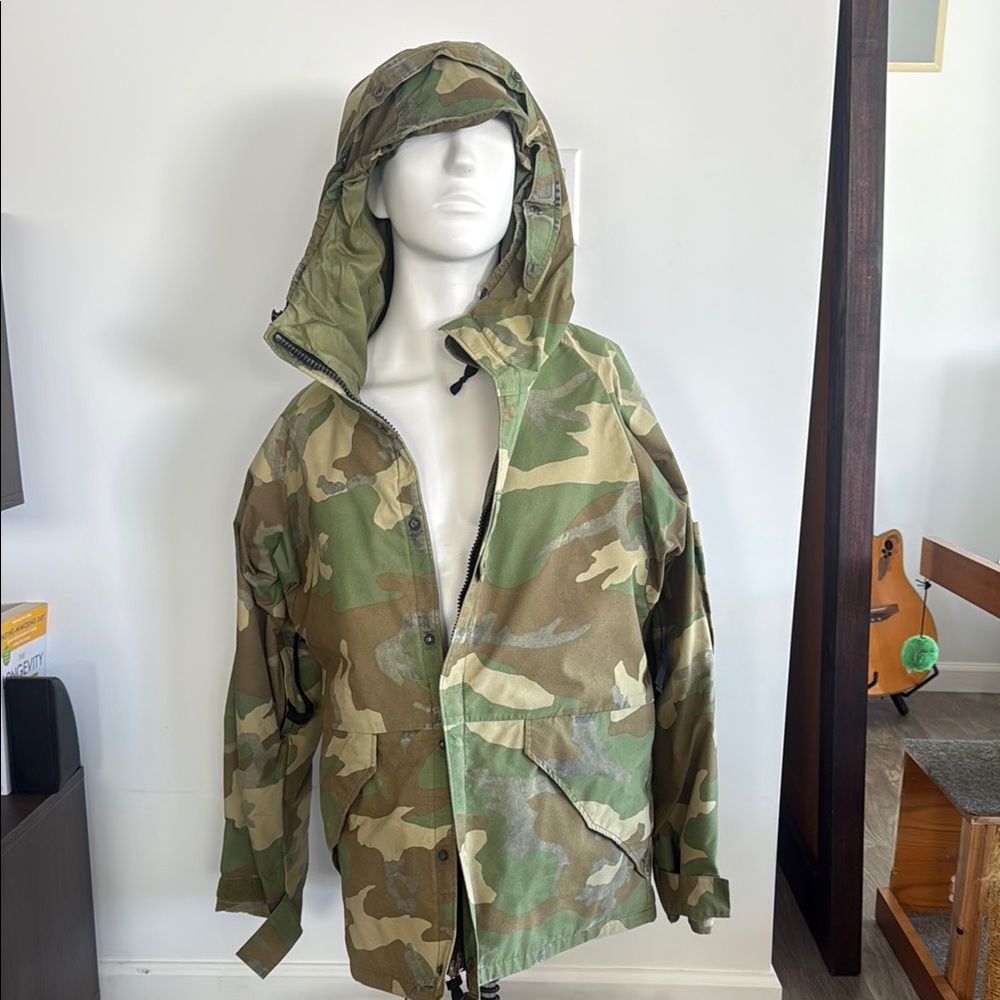 Men's Camouflage Hooded Jacket